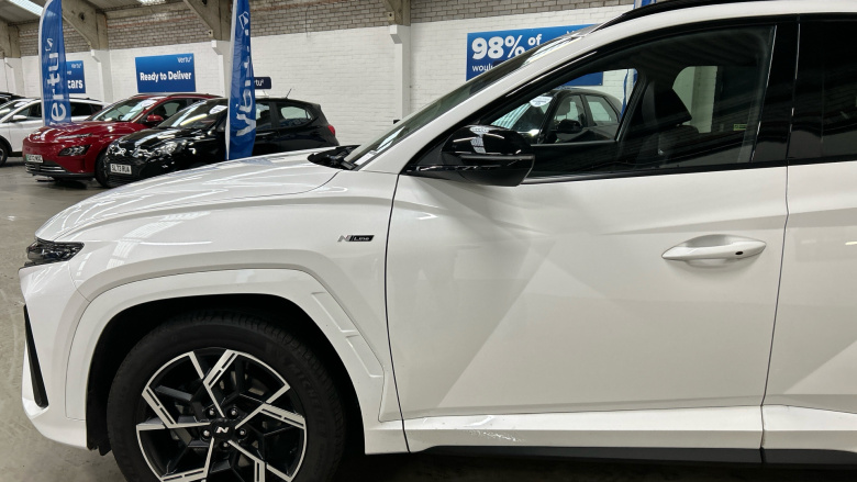 Hyundai TUCSON 1.6T 48V MHD N Line 5dr DCT Petrol Estate